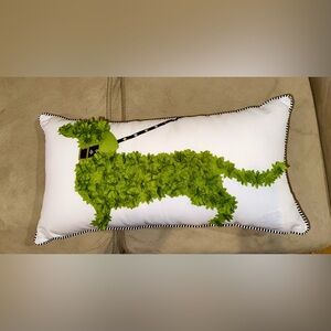 Green Floral Decorative Pillow